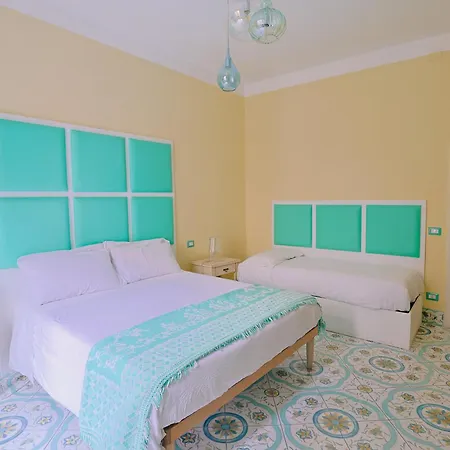 Residenze Storiche Vestuti *